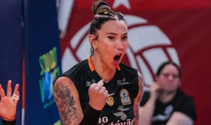Tiffany Abreu durante a vitória do Osasco sobre o Fluminense nas quartas de final da Copa Brasil de vôlei