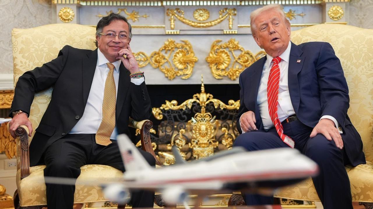 Gustavo Petro, presidente da Colômbia, e Donald Trump, presidente dos Estados Unidos, em reunião na Casa Branca
