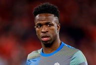 Astro da Fórmula 1, Hamilton manda recado a Vini Jr. após caso de racismo