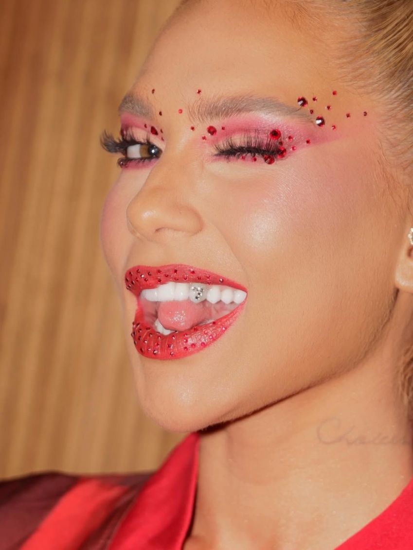 Virginia homenageia Vini Jr. em desfile da Grande Rio • Instagram / Virginia