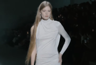 Filha de Musk desfila pela Gucci na Semana de Moda em Milão