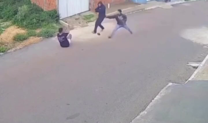 Armas falham e jovem sobrevive à tentativa de homicídio no Ceará