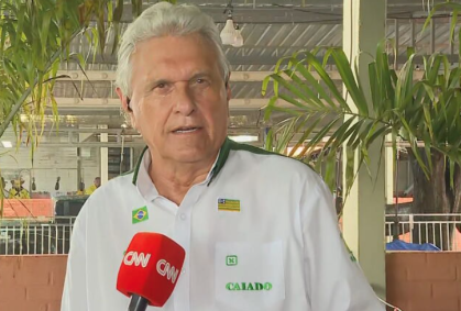 Caiado escala ex-ministro de FHC para formular plano de governo