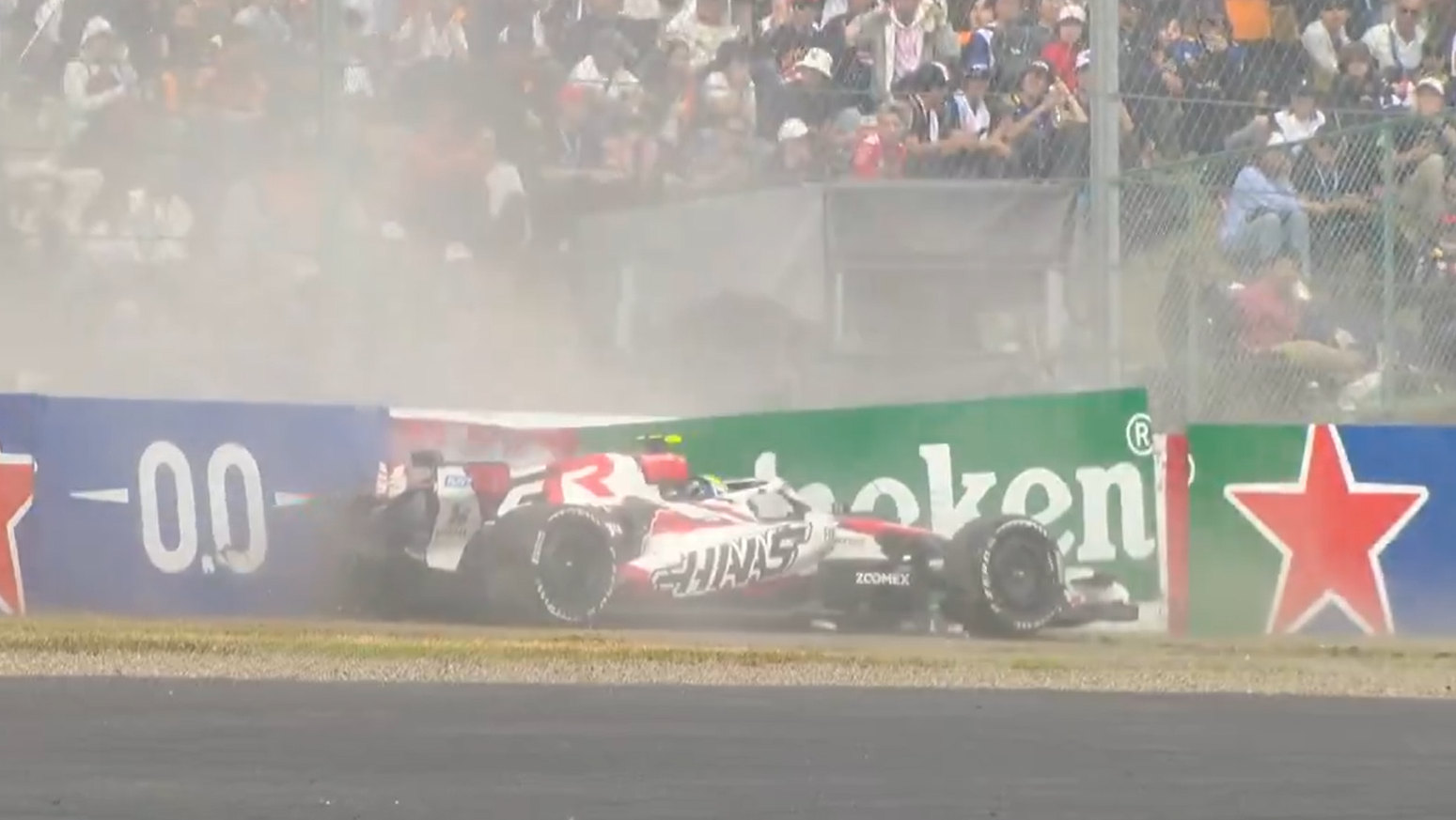 Momento do acidente de Bearman no GP do Japão