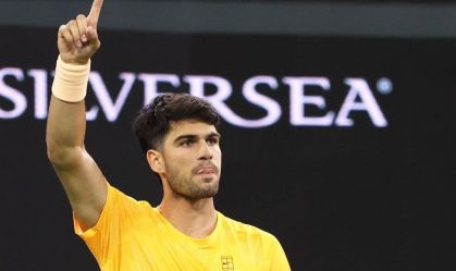 Carlos Alcaraz vence em Indian Wells
