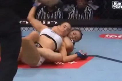 Alexa Grasso nocauteia Maycee Barber no UFC Seattle