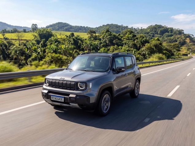 Novo Jeep Renegade Altitude 2027 • Divulgação
