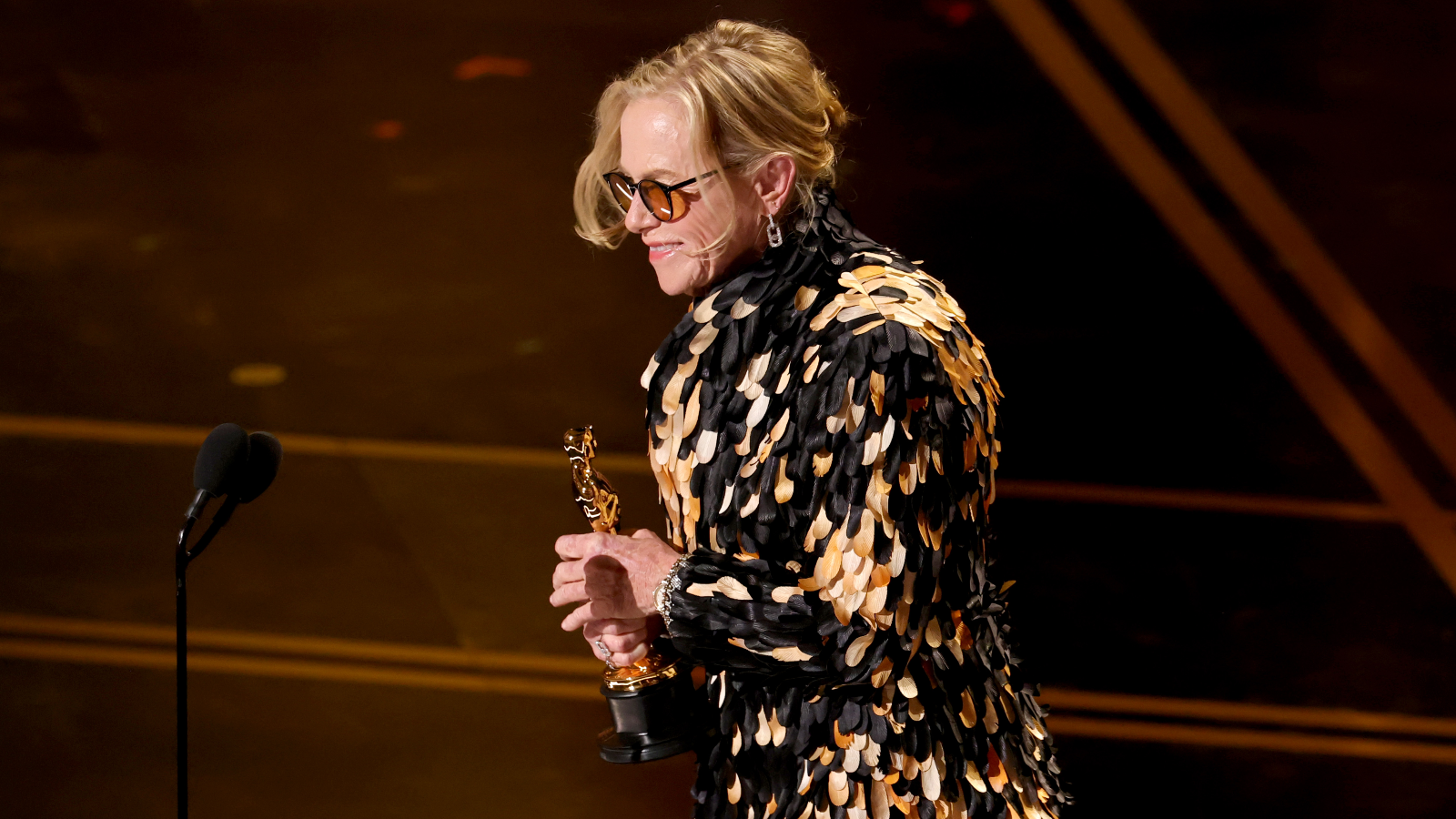 Amy Madigan vence o Oscar por A HORA DO MAL