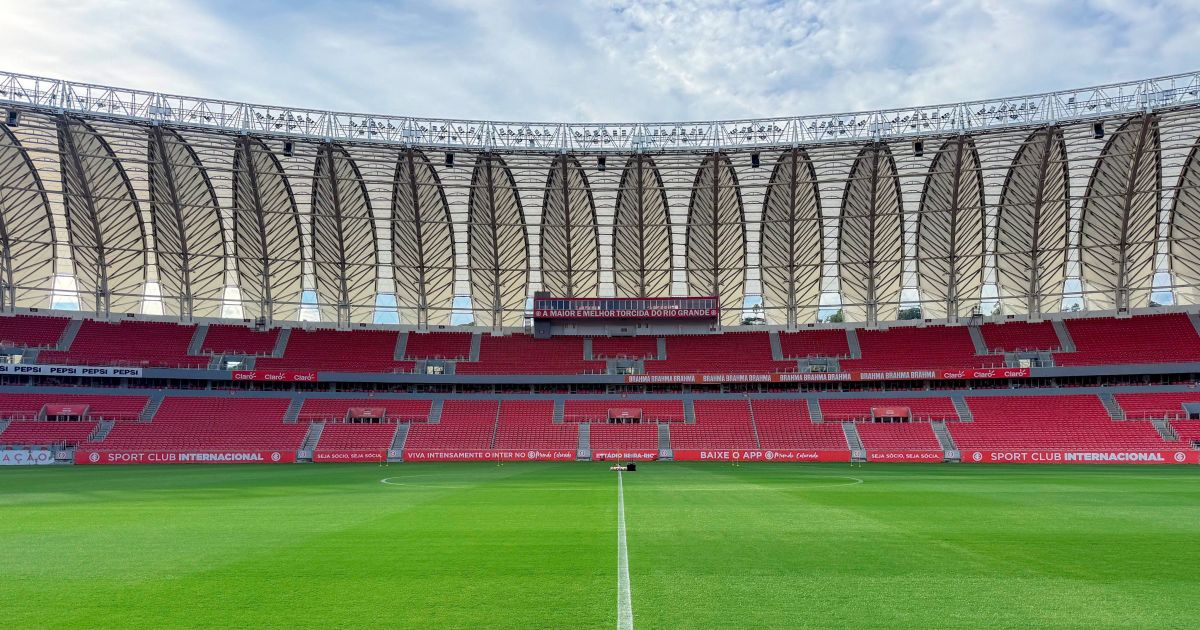 Internacional x Chapecoense: escalações e onde assistir ao Brasileirão