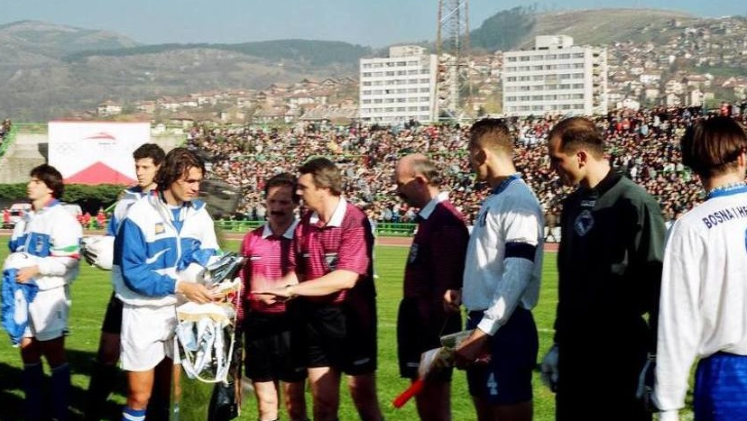 A Bósnia venceu a Itália por 2 a 1 em 1996, em Sarajevo,