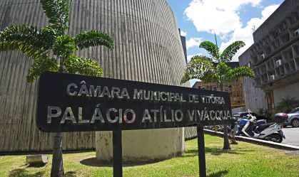 Câmara de Vitória proíbe bicicletas elétricas para menores de 16 anos