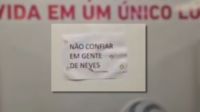 Cartaz em posto da prefeitura ofende moradores de cidade no interior de MG
