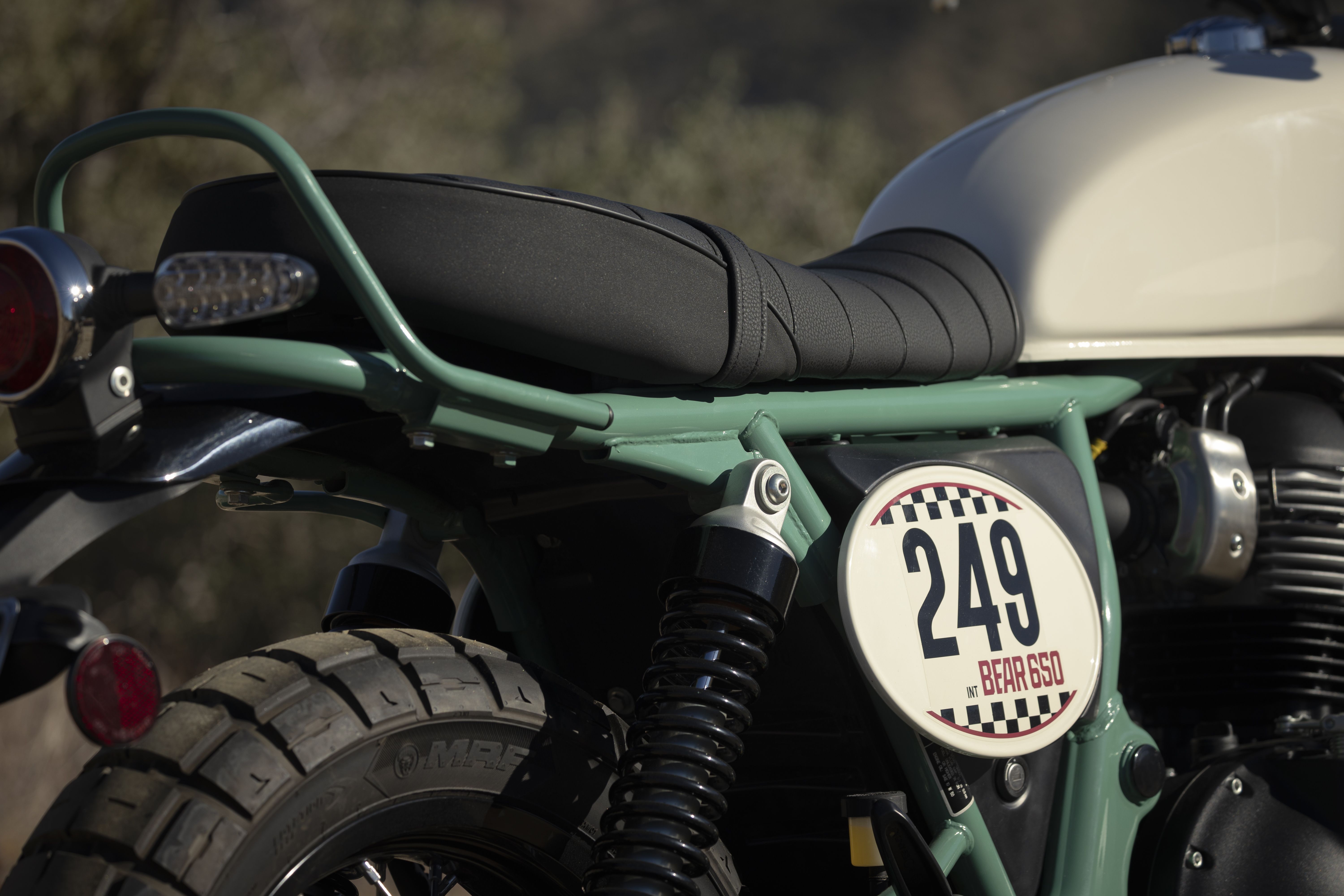 Royal Enfield Bear 650: moto sclamber chega ao Brasil • Divulgação