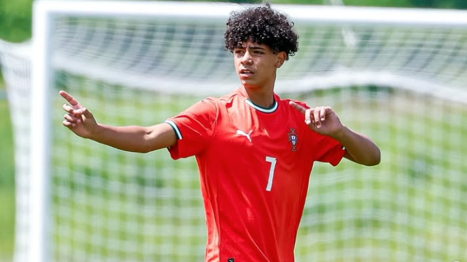 Filho de Cristiano Ronaldo vai defender Portugal em torneio da Uefa