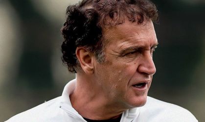 Santos anuncia a contratação de Cuca