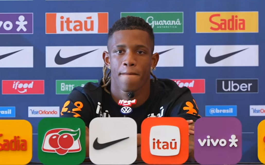 Danilo em coletiva neste domingo