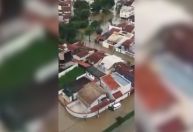 Temporal causa alagamento e deixa pessoas desalojadas no interior de SP