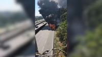 Incêndio destrói quase 30 ônibus de garagem em Belo Horizont