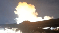 Explosão e incêndio em trem da SuperVia assusta moradores do Rio