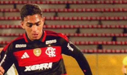Flamengo em ação na estreia da Libertadores Sub-20