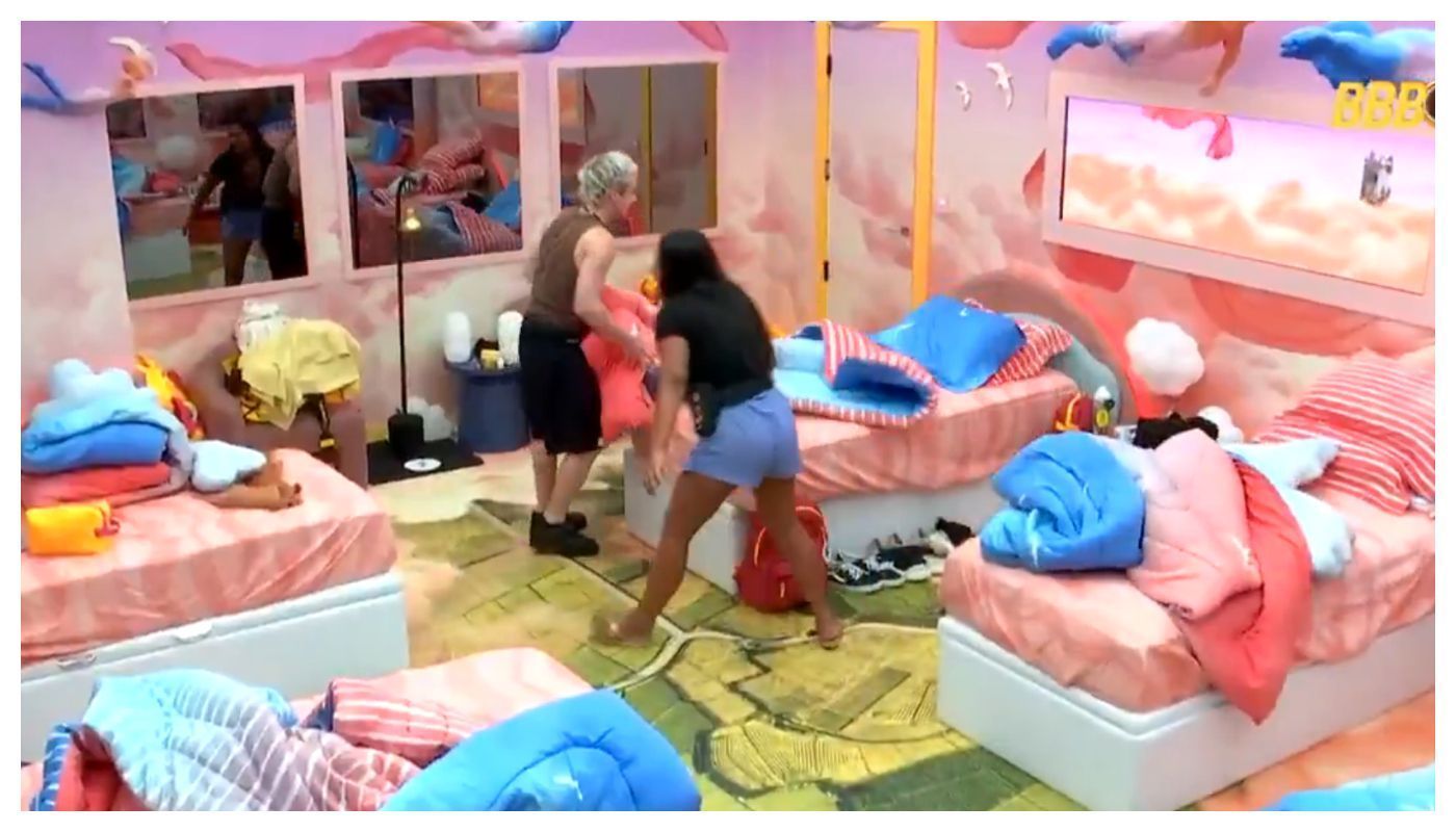 juliano-e-chaiany-baguncam-quarto
