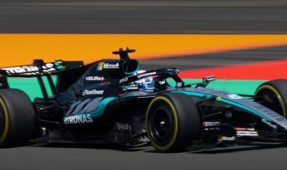 Imagem de destaque do post: Fórmula 1: Russell lidera sessão e larga na pole da sprint do GP da China