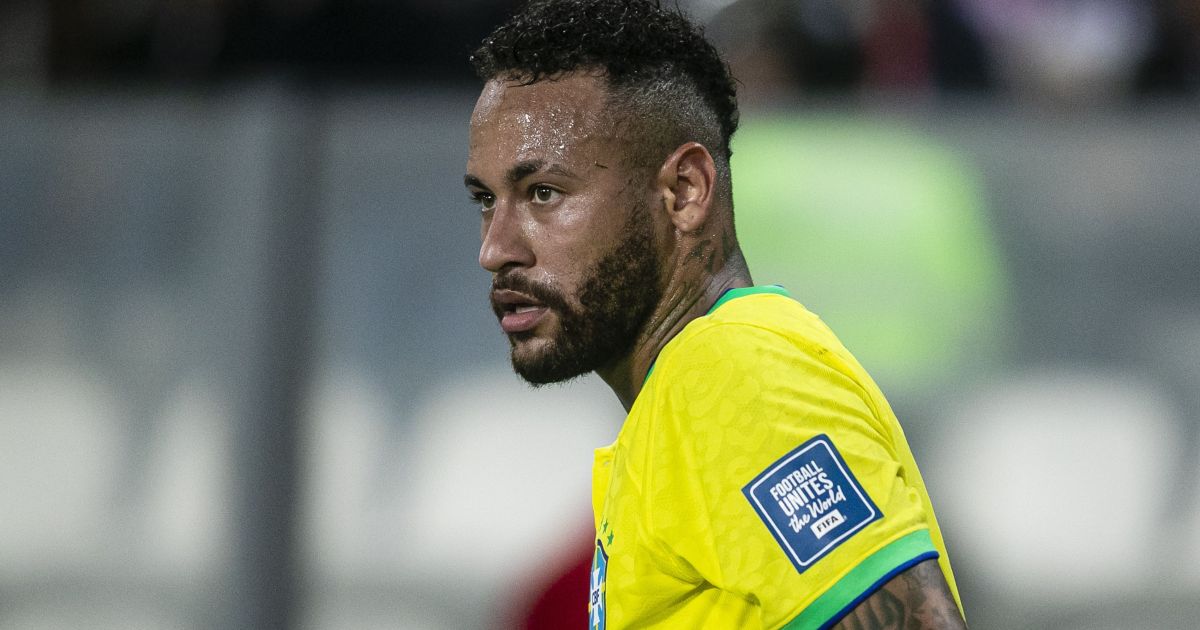 Kaká diz que Neymar tem dois meses para provar que pode ir à Copa do Mundo