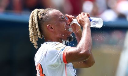Sacha Boey, do Bayern de Munique, durante a Copa do Mundo de Clubes