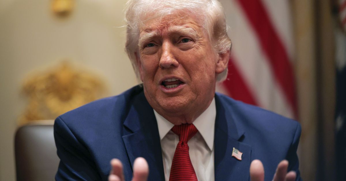 Trump sugere reduzir o financiamento da Otan: “eles não estão lá para nós”