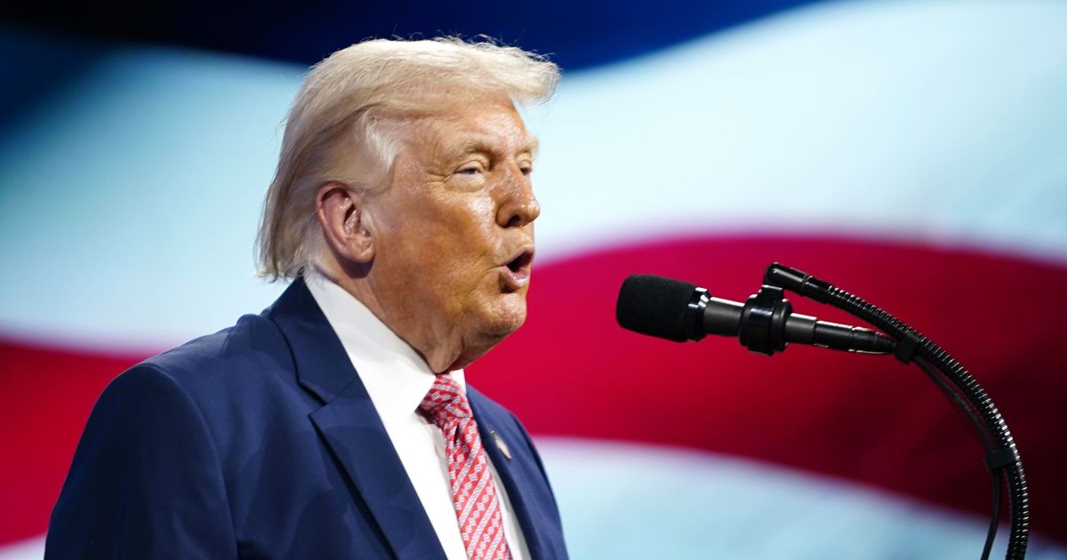 Trump diz que os EUA ainda têm “outros 3.554” alvos no Irã
