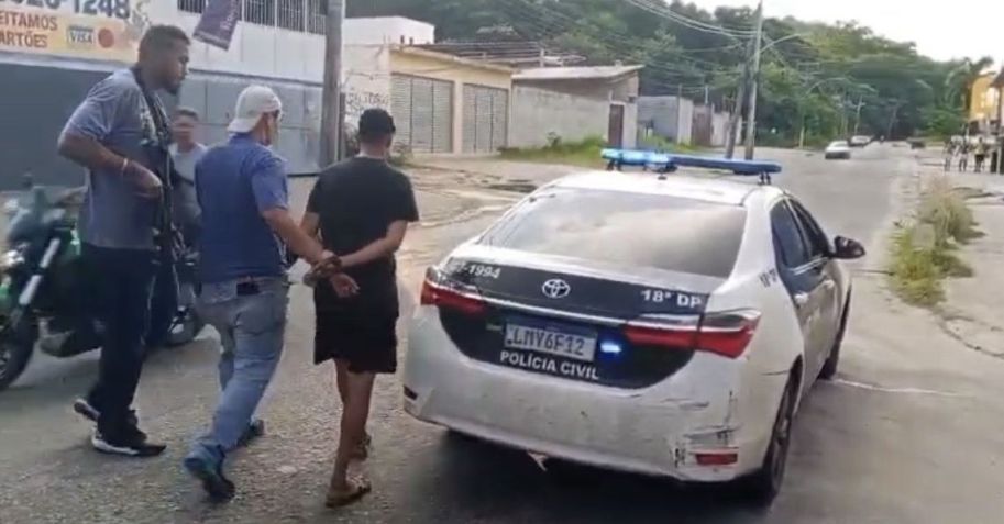 Policia Civil prendeu seis homens por desmanche e clonagem de veículos na zona norte do Rio. • Reprodução