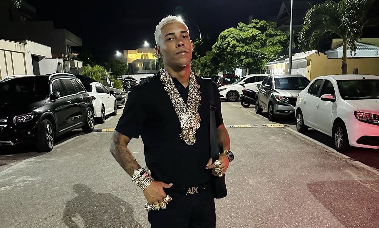 Marlon Brendon Coelho Couto Silva, mais conhecido como MC Poze do Rodo