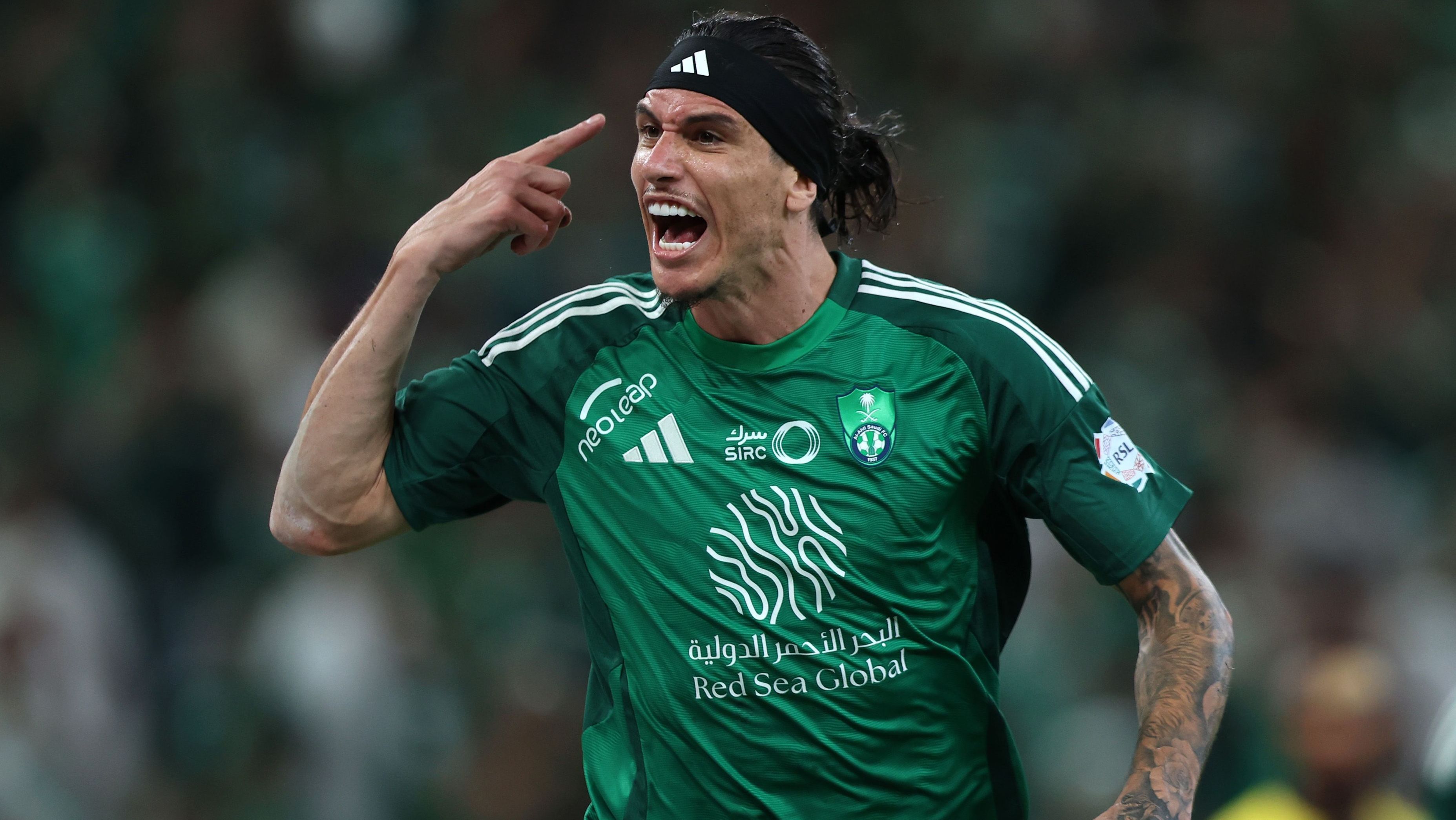 Ibañez joga no Al Ahli da Arábia Saudita