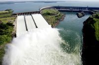 Brasileiros pagaram R$ 18 bilhões a mais por energia da usina de Itaipu