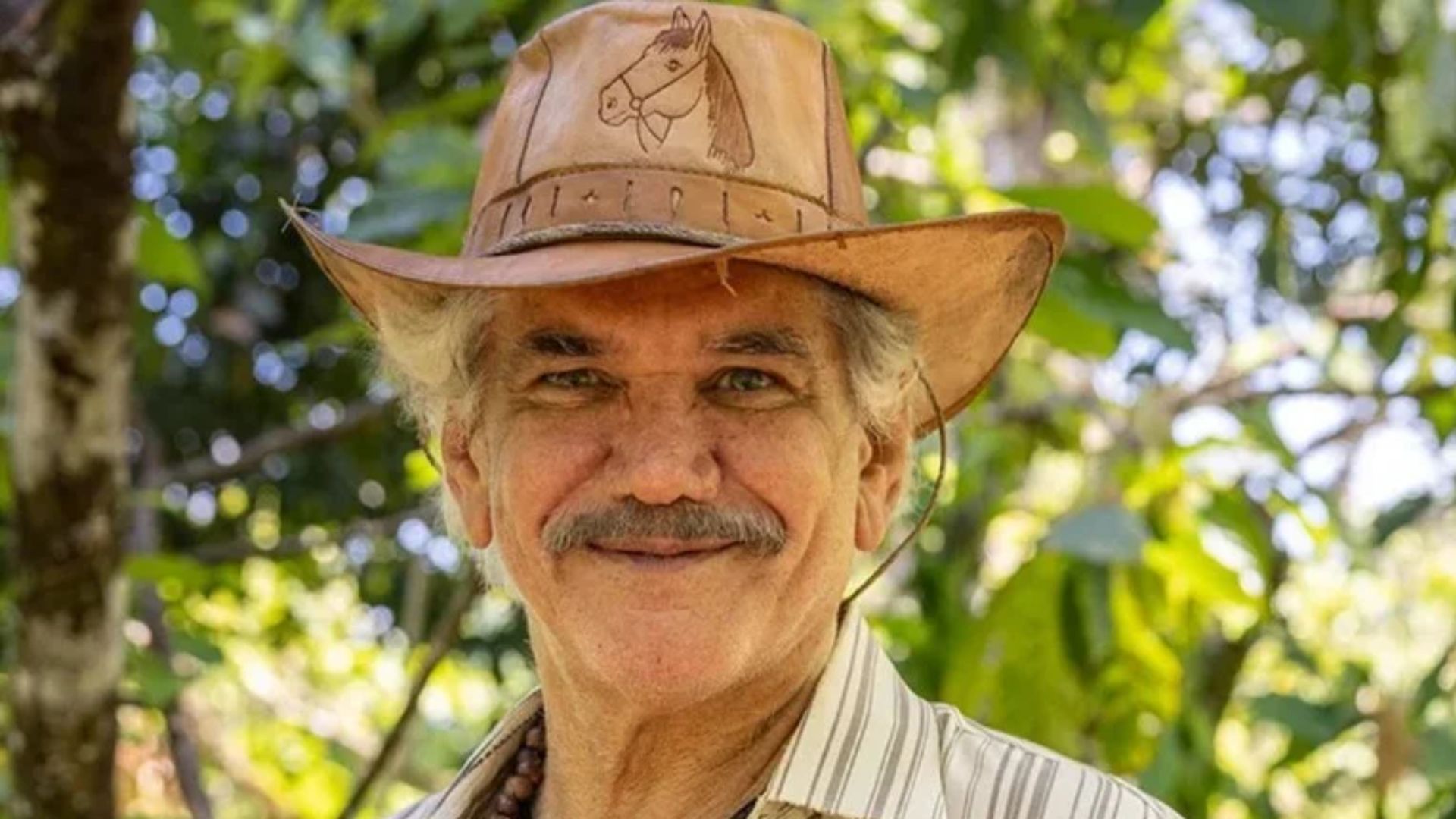 Jackson Antunes recebe rim da esposa, Cristiana Britto