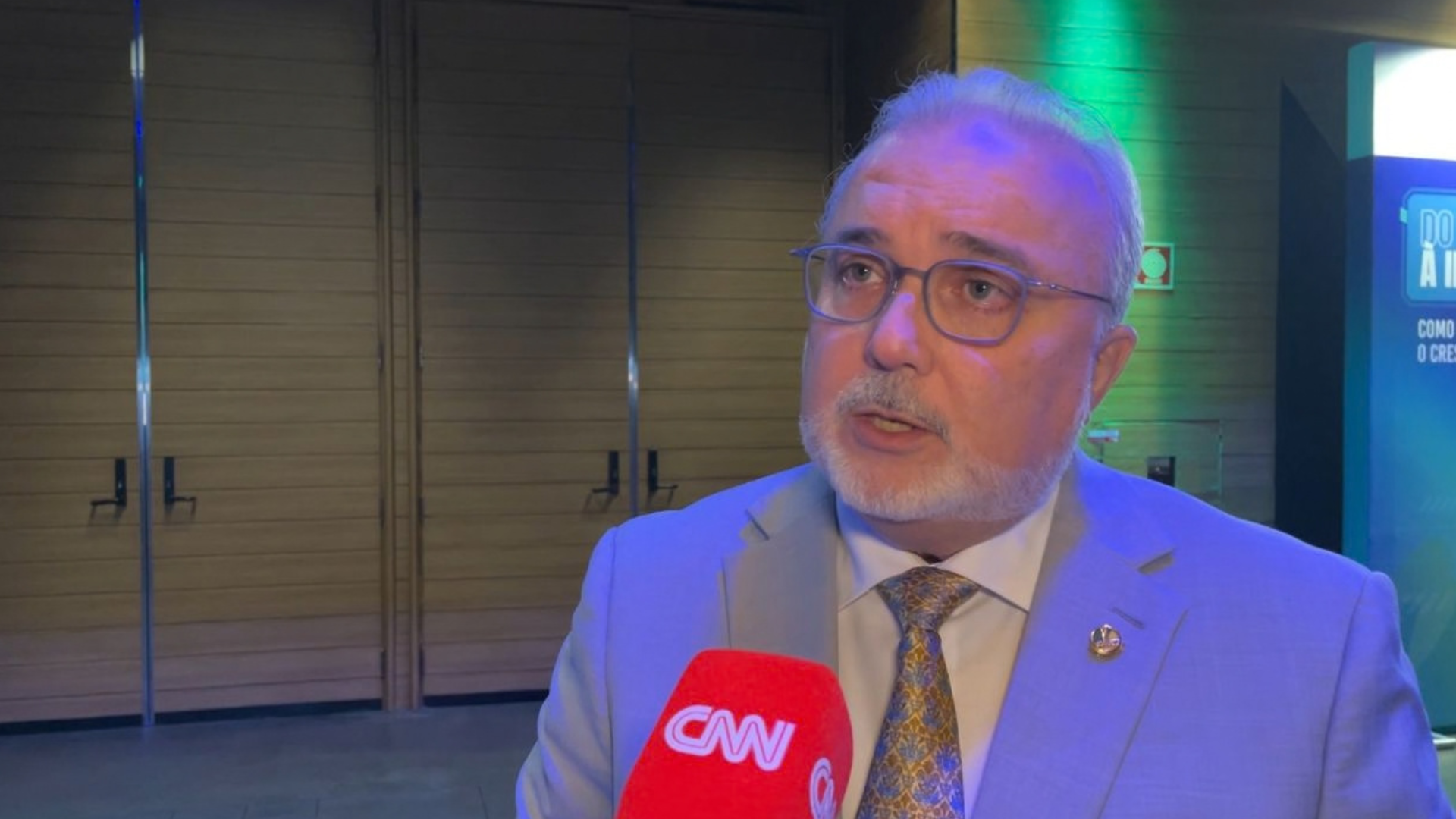 Jean Paul Prates, ex-presidente da Petrobras, durante entrevista à CNN