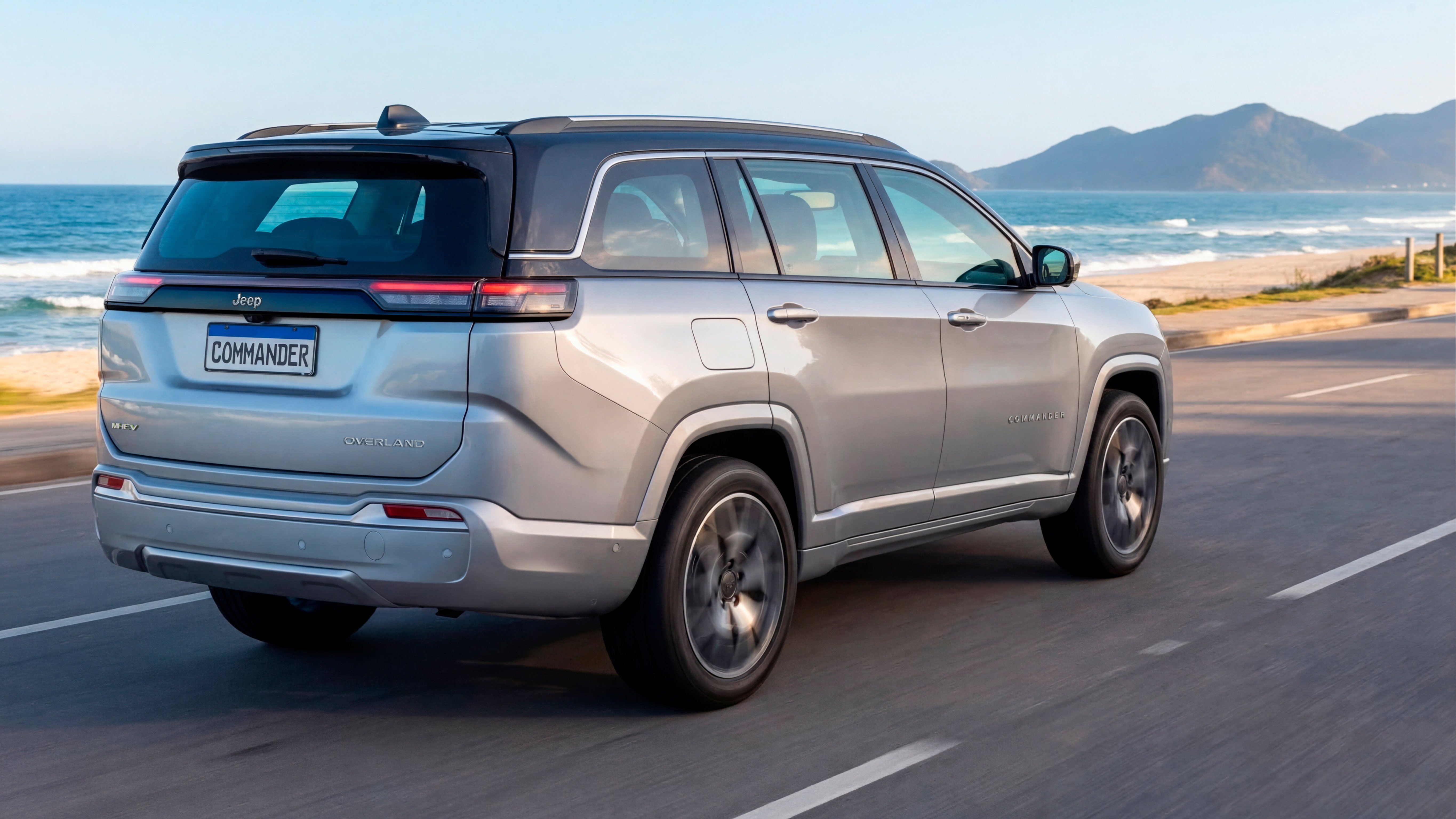Jeep Compass Overland 2027: SUV ganha sistema MHEV • Divulgação