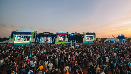 No total, serão 27 atrações distribuídas em cinco palcos, somando mais de 14 horas de apresentações em um dia de festival