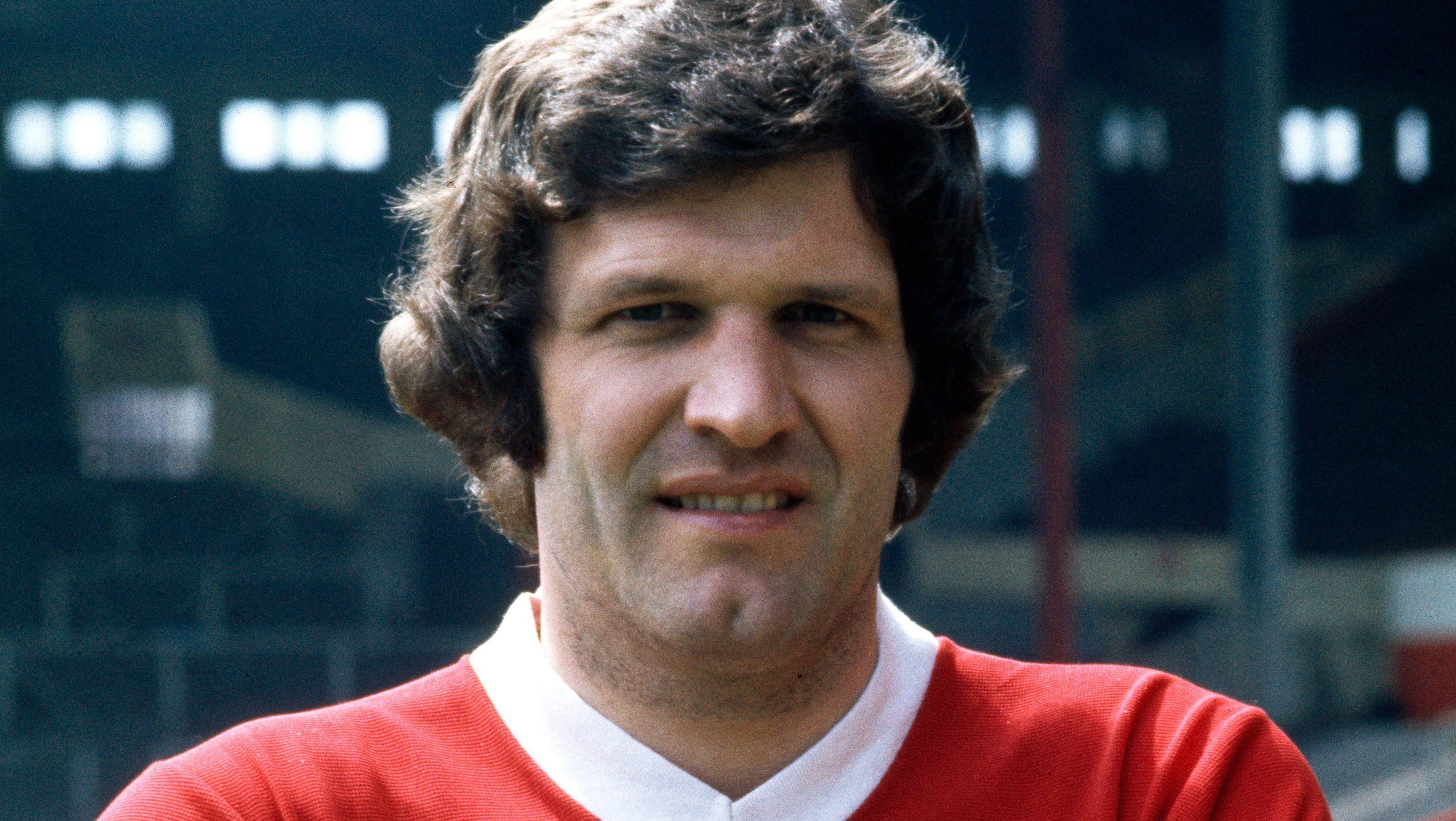 John Toshack, desmente acusação do filho