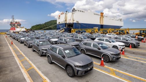 Renault Koleos desembarcou no Brasil