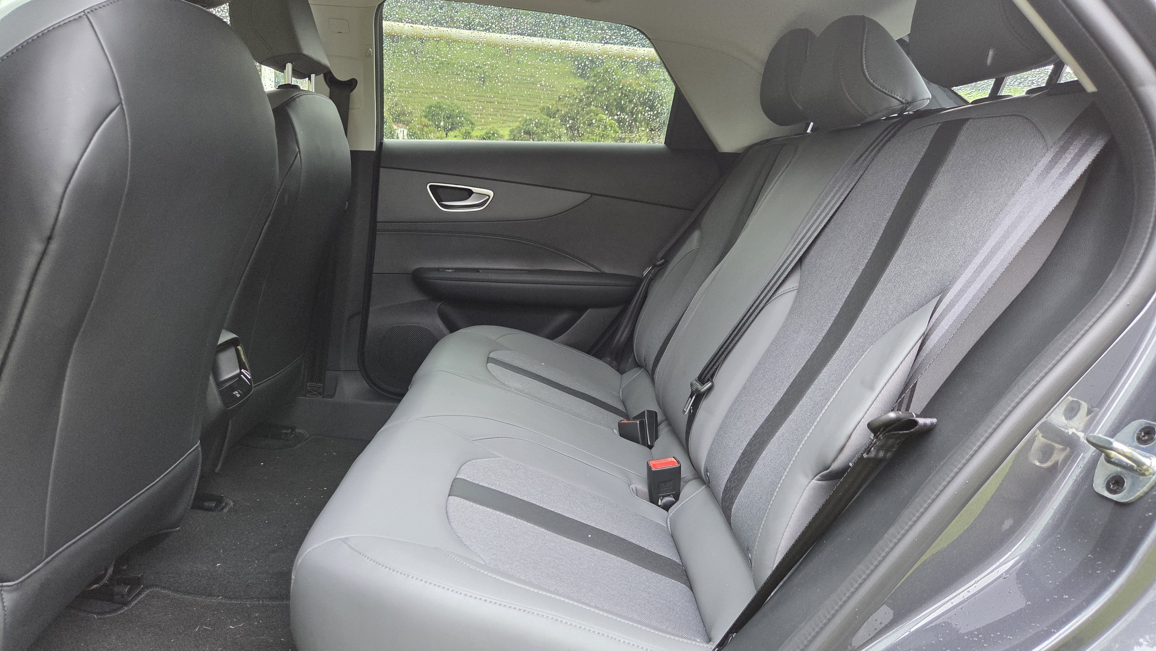 MG4 Luxury: hatch da marca inglesa tem motor EV de 190 cv • Thiago Ventura/CNN Brasil