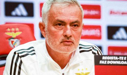 Mourinho, técnico do Benfica