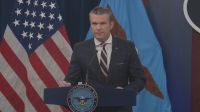 Hegseth diz que Irã comete "grave erro" ao achar que EUA reduzirão ataques
