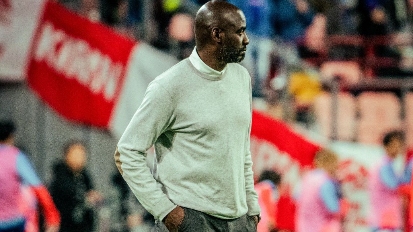 Otto Addo é demitido da seleção de Gana a 72 dias da Copa