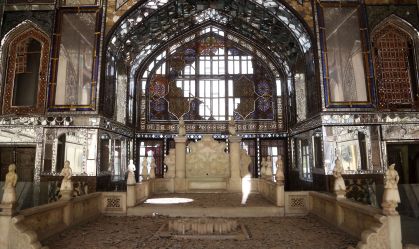 Vista do histórico Palácio Golestan, Patrimônio Mundial da UNESCO e que serviu por anos como centro administrativo da dinastia Qajar, danificado em ataques de Israel e dos Estados Unidos contra a capital iraniana, Teerã, em 3 de março de 2026.