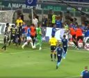 Atlético-MG repudia pancadaria em clássico com Cruzeiro