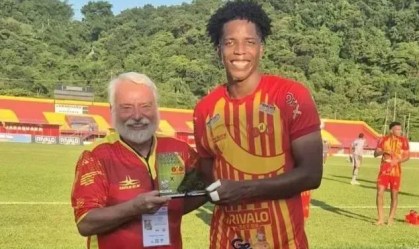 Perea foi o destaque da partida