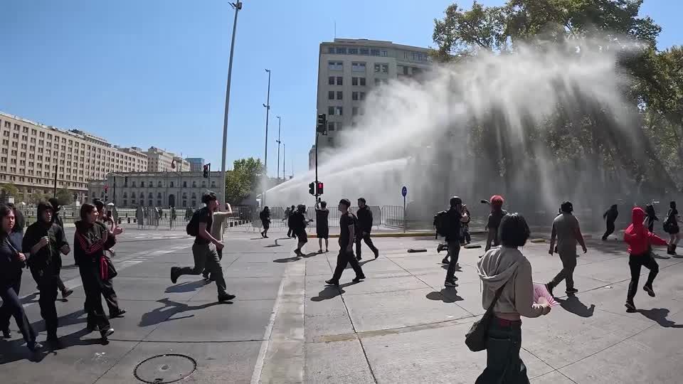 Chile police fire water cannons at student protesting Kast's government