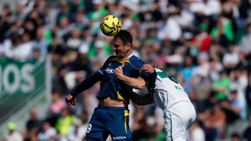 Protocolo antirracismo foi acionado em Elche x Espanyol, em jogo de LaLiga