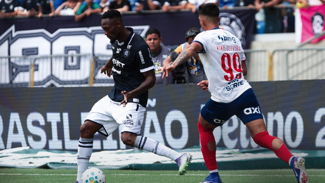 Em jogo maluco, Remo goleia Bahia e sai da lanterna do Brasileirão
